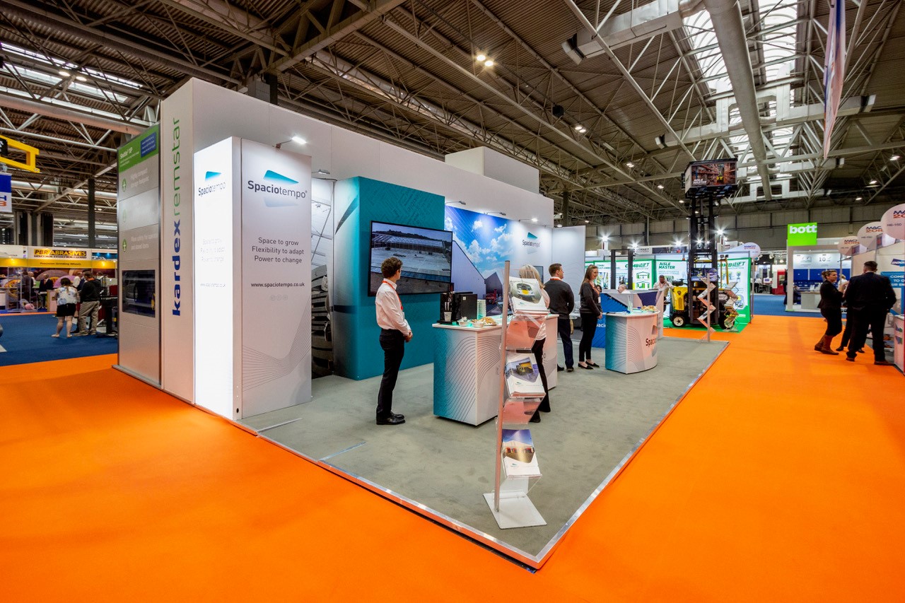 Stand tissu évolutif Salon MACH 2018 / Birmingham